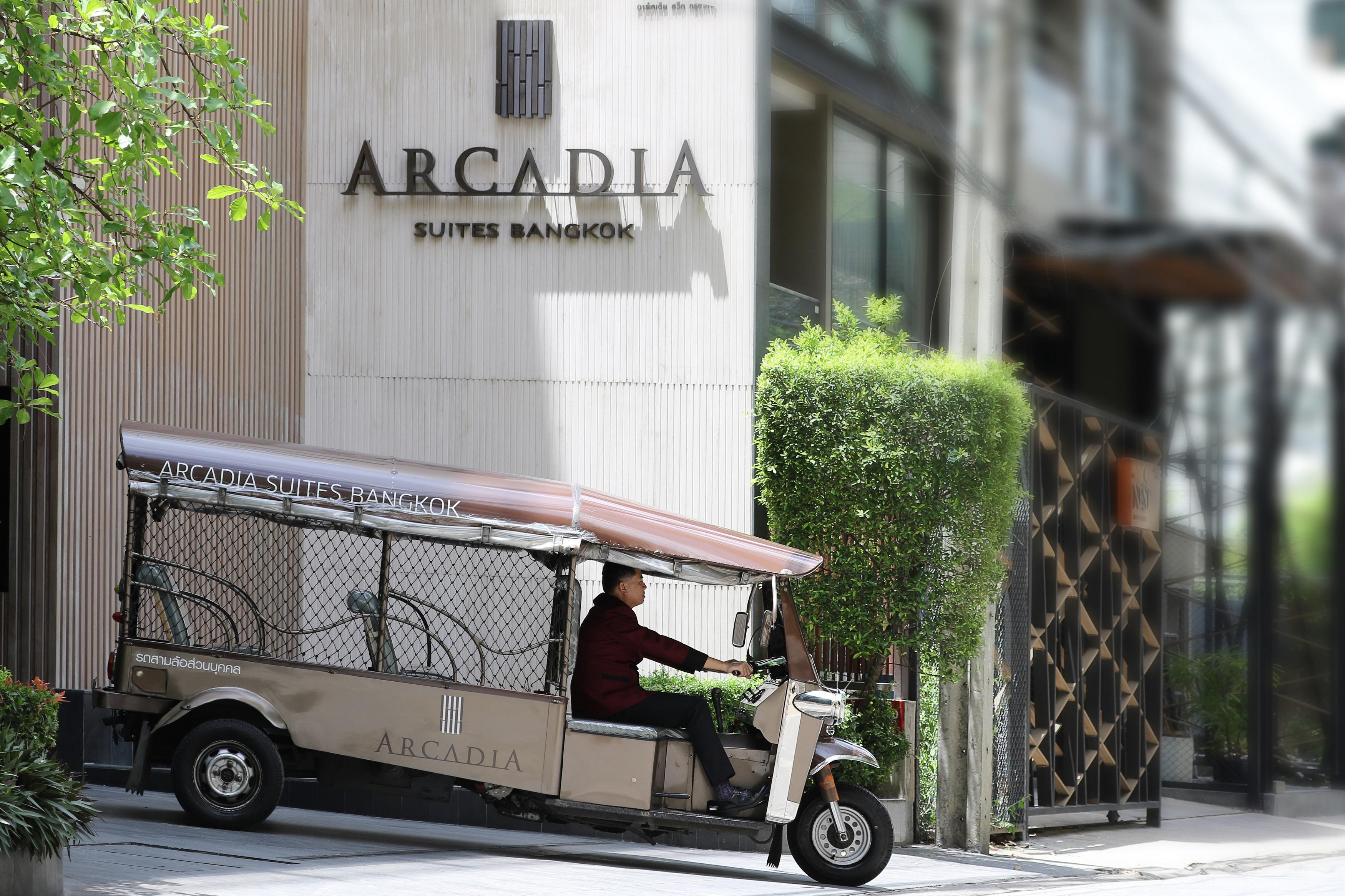 Arcadia Suites Bangkok Exterior foto
