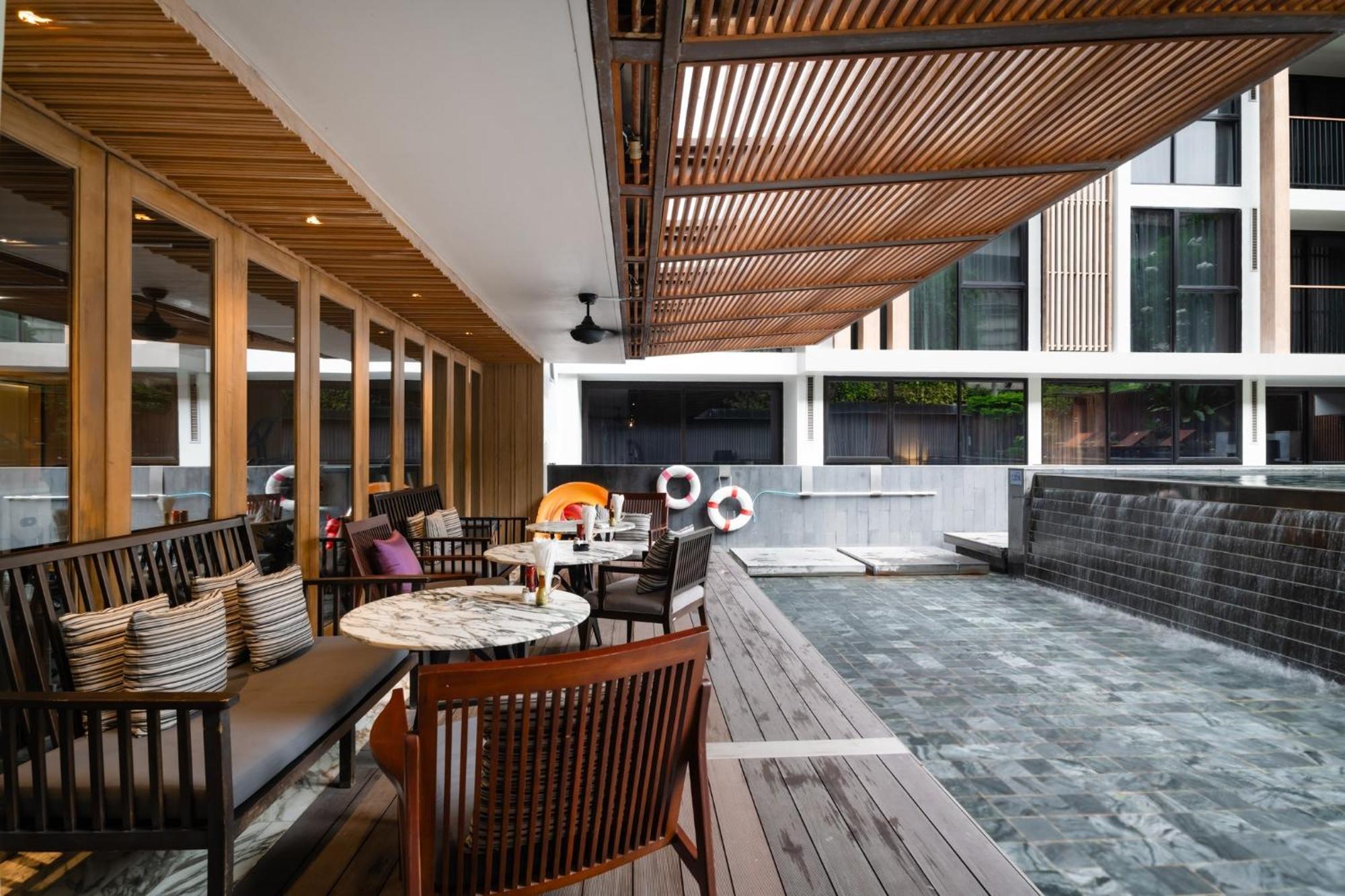 Arcadia Suites Bangkok Exterior foto